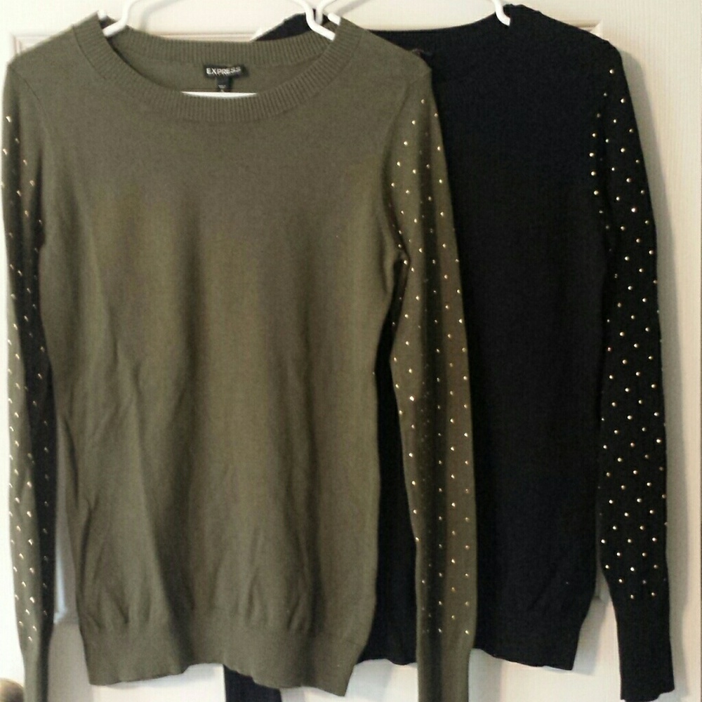 Express Sweaters Bundle